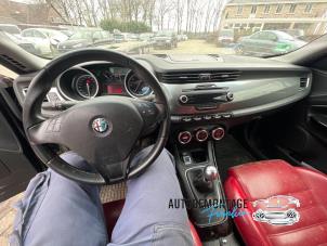 Usagé Set de airbag Alfa Romeo Giulietta (940) 1.6 JTDm 16V Prix sur demande proposé par Franken Autodemontage B.V.