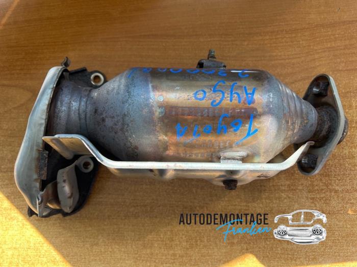 Catalytic converters with part number TOYOTAAYGO stock