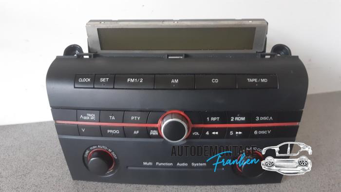 Używane Radio Mazda 3 (BK12) 1.6i 16V Cena € 60,00 Procedura marży oferowane przez Franken Autodemontage B.V.