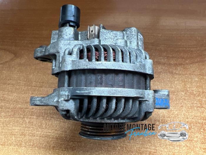 Begagnade Dynamo Chrysler PT Cruiser Cabrio 2.4 16V Pris € 40,00 Marginaltabell erbjuds av Franken Autodemontage B.V.