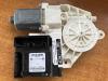 Door window motor from a Audi A3 Sportback (8PA), 2004 / 2013 1.4 TFSI 16V, Hatchback, 4-dr, Petrol, 1.390cc, 92kW (125pk), FWD, CAXC, 2007-06 / 2012-08, 8PA 2011