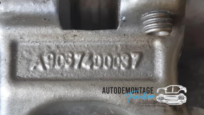 Rear door hinge, left from a Mercedes-Benz Sprinter 3,5t (906.73) 313 CDI 16V 2015