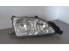 Headlight, right from a Toyota Avensis (T22), 1997 / 2003 2.0 D-4D 16V, Saloon, 4-dr, Diesel, 1.995cc, 81kW (110pk), FWD, 1CDFTV, 1999-10 / 2003-02, CDT220 2000