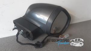 Used Wing mirror, right Ford Fiesta 7 1.1 Ti-VCT 12V 85 Price on request offered by Franken Autodemontage B.V.