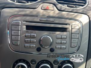 Used Radio CD player Ford Focus 2 Wagon 1.8 TDCi 16V Price on request offered by Franken Autodemontage B.V.