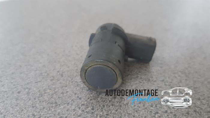Usados Sensor PDC Renault Espace (JK) 2.0 dCi 16V 150 FAP Precio € 25,00 Norma de margen ofrecido por Franken Autodemontage B.V.