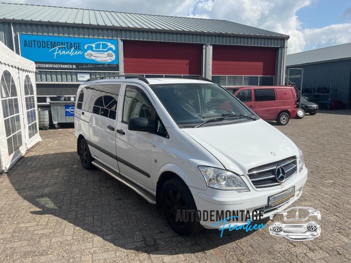 Window mechanism 2-door, front right from a Mercedes-Benz Vito (639.6) 2.2 113 CDI 16V Euro 5 2012