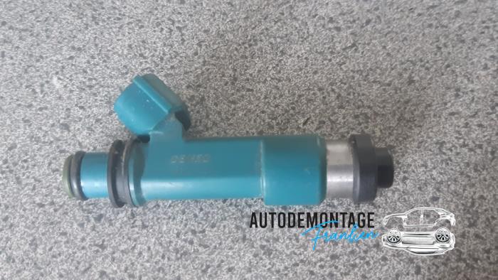 Injector (petrol injection) from a Mazda 2 (DE) 1.3 16V S-VT High Power 2008