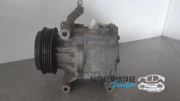 Usagé Compresseur de clim Fiat Bravo (198A) 1.4 16V Prix € 60,00 Règlement à la marge proposé par Franken Autodemontage B.V.