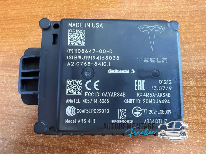 Begagnade Radarsensor Tesla Model 3 Long Range AWD 75 kWh Pris € 100,00 Marginaltabell erbjuds av Franken Autodemontage B.V.