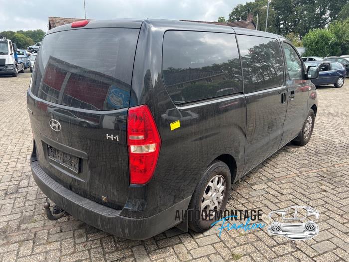 Usagé Train arrière complet Hyundai H-300 2.5 CRDi Prix sur demande proposé par Franken Autodemontage B.V.