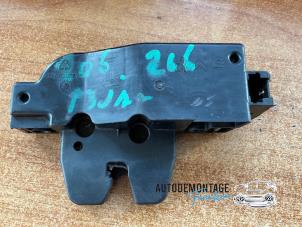 Used Tailgate lock mechanism Peugeot 206 (2A/C/H/J/S) 1.4 XR,XS,XT,Gentry Price on request offered by Franken Autodemontage B.V.