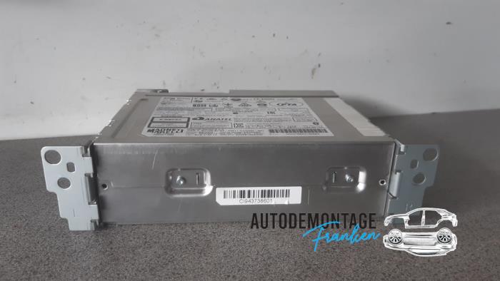 Używane Modul radiowy BMW 1 serie (F20) 116i 1.5 12V Cena € 500,00 Procedura marży oferowane przez Franken Autodemontage B.V.
