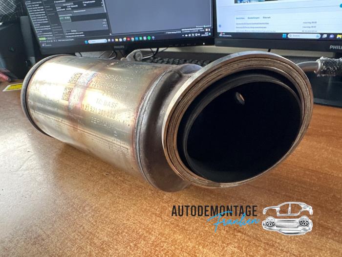 Catalytic converter from a BMW 1 serie (F20) 116i 1.5 12V 2019