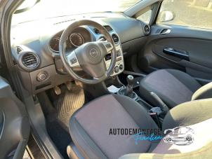 Gebrauchte Vollzähligkeit Airbags Opel Corsa D 1.4 16V Twinport Preis auf Anfrage angeboten von Franken Autodemontage B.V.
