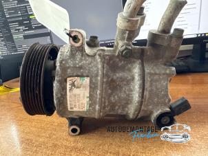 Used Air conditioning pump Volkswagen Golf VI (5K1) 2.0 TDI 16V Price on request offered by Franken Autodemontage B.V.