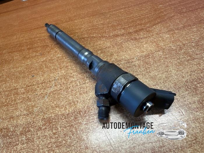 Usados Inyector (diésel) Hyundai Santa Fe I 2.0 CRDi 16V 4x2 Precio € 50,00 Norma de margen ofrecido por Franken Autodemontage B.V.