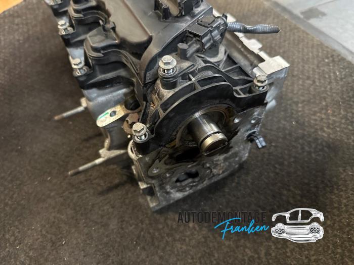 Topplock från en Mercedes-Benz A (W176) 1.5 A-180 CDI, A-180d 16V 2018