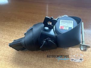 Used Front seatbelt, left Opel Astra H (L48) 1.4 16V Twinport Price on request offered by Franken Autodemontage B.V.