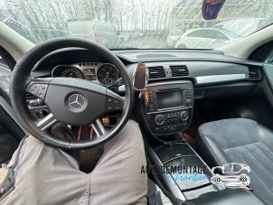 Gebrauchte Vollzähligkeit Airbags Mercedes R (W251) 3.0 320 CDI 24V 4-Matic Preis auf Anfrage angeboten von Franken Autodemontage B.V.