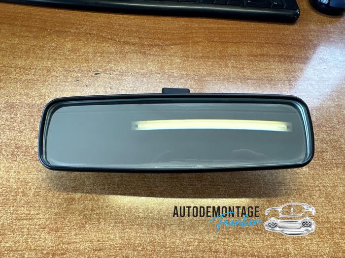 Rear view mirror from a Peugeot 107 1.0 12V 2013