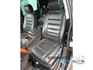 Used Set of upholstery (complete) Volkswagen Touareg (7LA/7L6) 5.0 TDI V10 Price on request offered by Franken Autodemontage B.V.