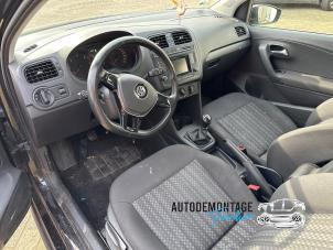 Used Airbag set Volkswagen Polo V (6R) 1.4 TDI Price on request offered by Franken Autodemontage B.V.