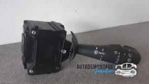 Used Wiper switch Renault Clio IV (5R) 1.2 TCE 16V GT EDC Price on request offered by Franken Autodemontage B.V.