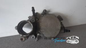 Used Vacuum pump (diesel) Peugeot Boxer (U9) 2.2 HDi 130 Euro 5 Price on request offered by Franken Autodemontage B.V.