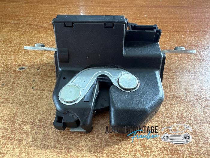 Tailgate lock mechanism Fiat 500 1.2 69 - 55701971