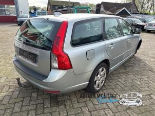 Used Rear-wheel drive axle Volvo V50 (MW) 1.6 D2 16V Price on request offered by Franken Autodemontage B.V.