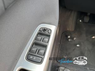 Used Electric window switch Volvo V50 (MW) 1.6 D2 16V Price on request offered by Franken Autodemontage B.V.