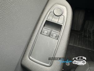 Used Electric window switch Renault Clio V (RJAB) 1.0 SCe 75 12V Price on request offered by Franken Autodemontage B.V.