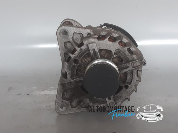 Begagnade Dynamo Renault Clio V (RJAB) 1.0 SCe 75 12V Pris € 100,00 Marginaltabell erbjuds av Franken Autodemontage B.V.