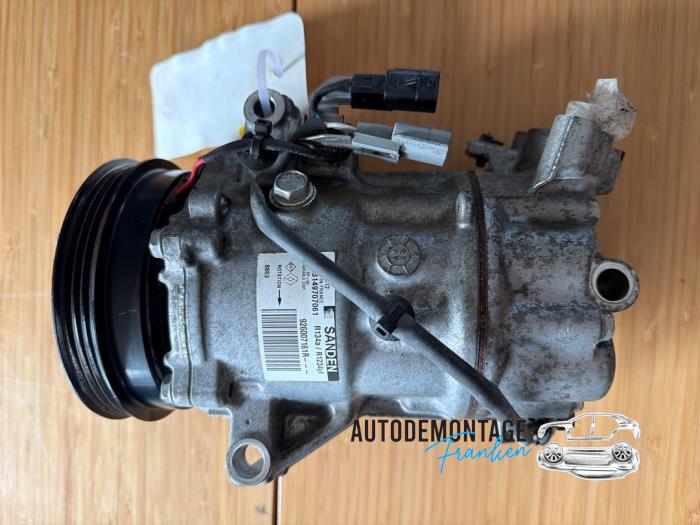 Usagé Compresseur de clim Renault Clio V (RJAB) 1.0 SCe 75 12V Prix € 250,00 Règlement à la marge proposé par Franken Autodemontage B.V.