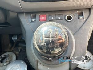 Used Gearbox Citroen Berlingo 1.6 Hdi 75 Price on request offered by Franken Autodemontage B.V.
