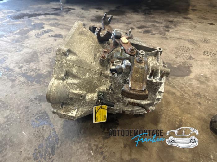 Getriebe van een Kia Sorento II (XM) 2.2 CRDi 16V VGT 4x2 2010