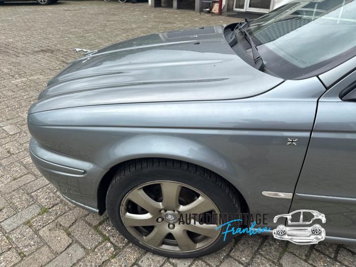 Aile Avant Gauche Pour Jaguar XE 2.0 D - Modèle 2015+ - Occasion Endommagée, Réparable - Garantie 12 Mois
