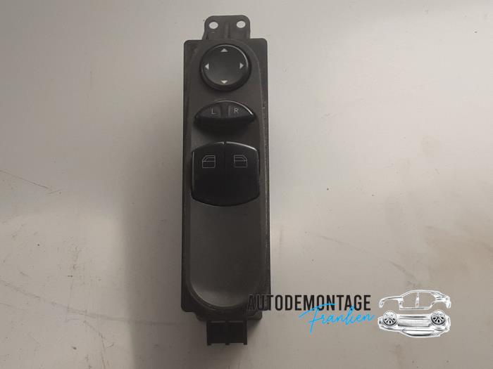 Usados Interruptor de ventanilla eléctrica Volkswagen Crafter 2.0 TDI 16V Precio € 40,00 Norma de margen ofrecido por Franken Autodemontage B.V.