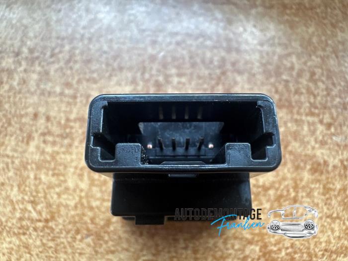 Commande start/stop d'un Peugeot 108 1.0 12V VVT-i 2020