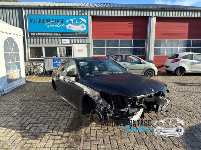 Używane Pradnica BMW 5 serie (E60) 530i 24V Cena na żądanie oferowane przez Franken Autodemontage B.V.