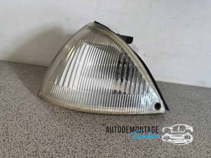 Używane Kierunkowskaz lewy Suzuki Swift (SF310/413) 1.3 Cena € 10,00 Procedura marży oferowane przez Franken Autodemontage B.V.