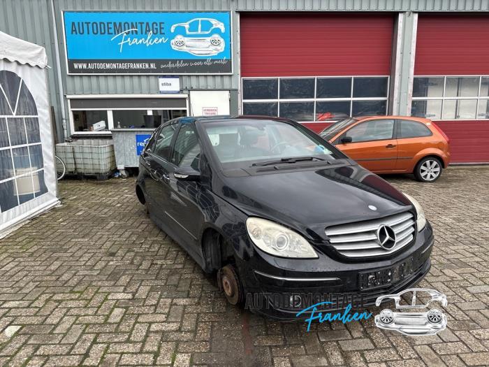 Used Subframe Mercedes B (W245) 2.0 B-200 16V Turbo Price on request offered by Franken Autodemontage B.V.