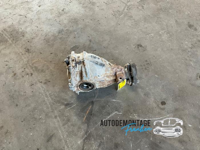 Gebrauchte Differential hinten Mercedes C Combi (S203) 2.2 C-200 CDI 16V Preis € 100,00 Margenregelung angeboten von Franken Autodemontage B.V.
