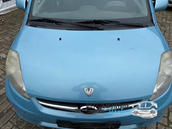 Używane Maska Subaru Justy (M3) 1.0 12V DVVT Cena na żądanie oferowane przez Franken Autodemontage B.V.