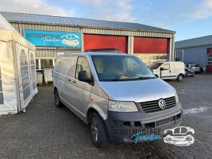 Usagé Cardan droit (transmission) Volkswagen Transporter T5 1.9 TDi Prix sur demande proposé par Franken Autodemontage B.V.