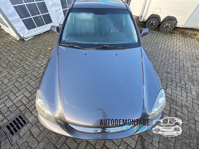 Używane Maska Kia Magentis (GE) 2.7 V6 24V Cena na żądanie oferowane przez Franken Autodemontage B.V.