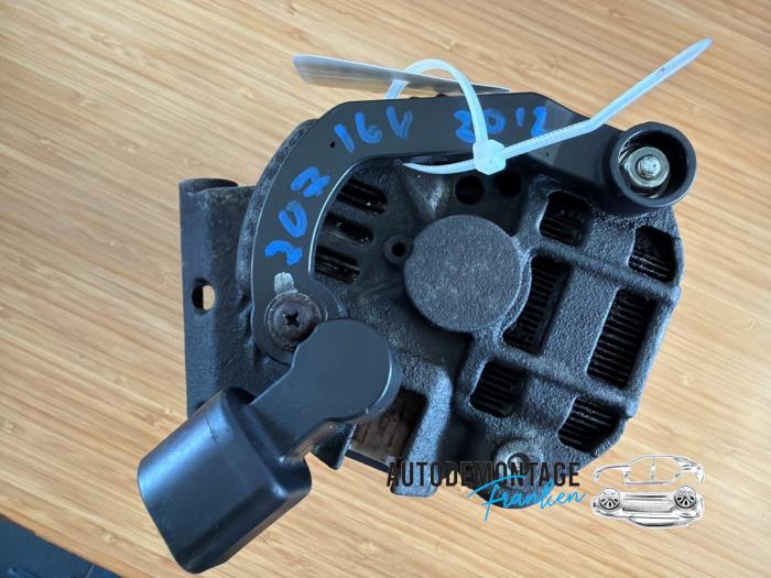 Dynamo van een Peugeot 207/207+ (WA/WC/WM) 1.4 16V Vti 2009