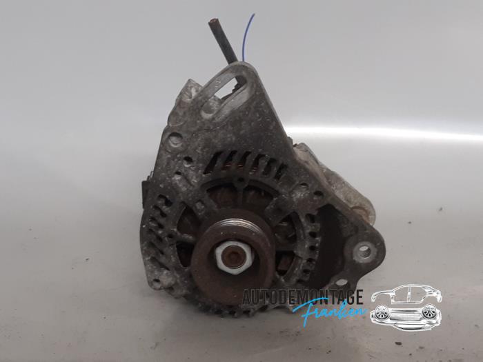 Used Dynamo Volkswagen Polo III (6N1) 1.4i 60 Price € 35,00 Margin scheme offered by Franken Autodemontage B.V.