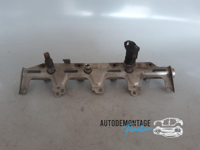 Usagé Système d'injection Audi A4 Avant (B7) 2.0 TFSI 20V Quattro Prix € 40,00 Règlement à la marge proposé par Franken Autodemontage B.V.